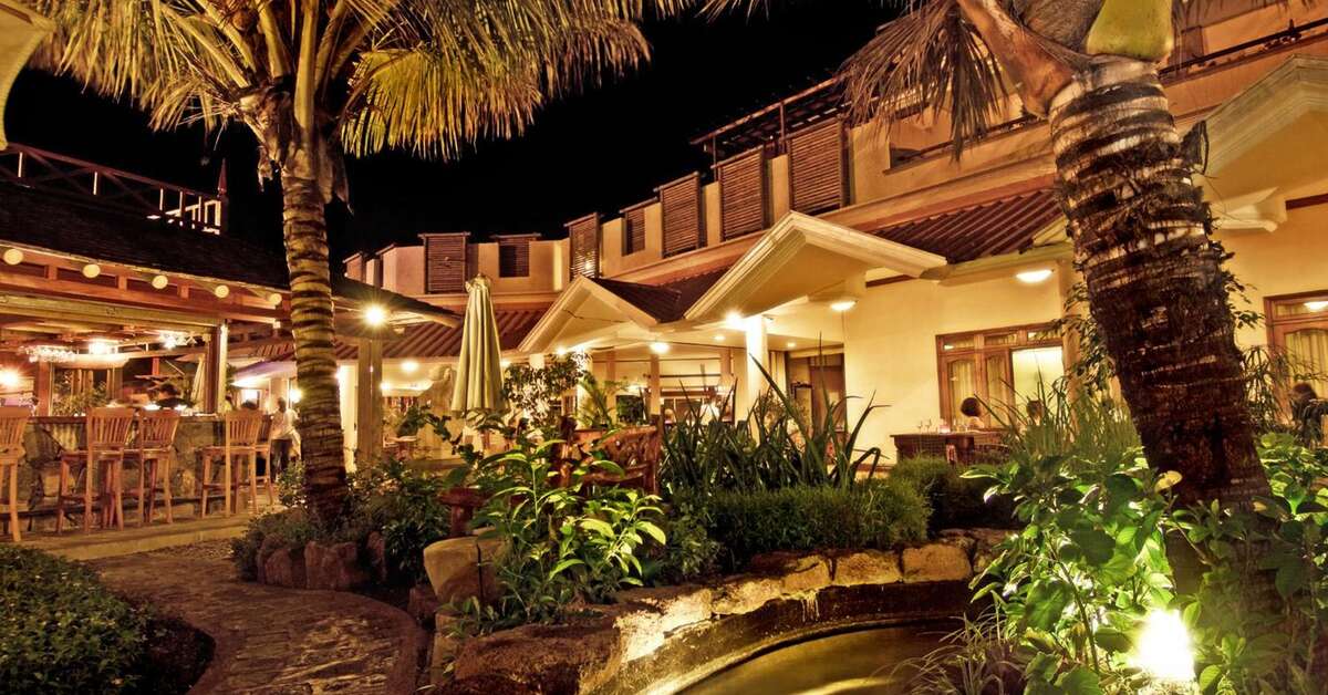 Een foto van de buitenkant van Aanari Hotel & Spa