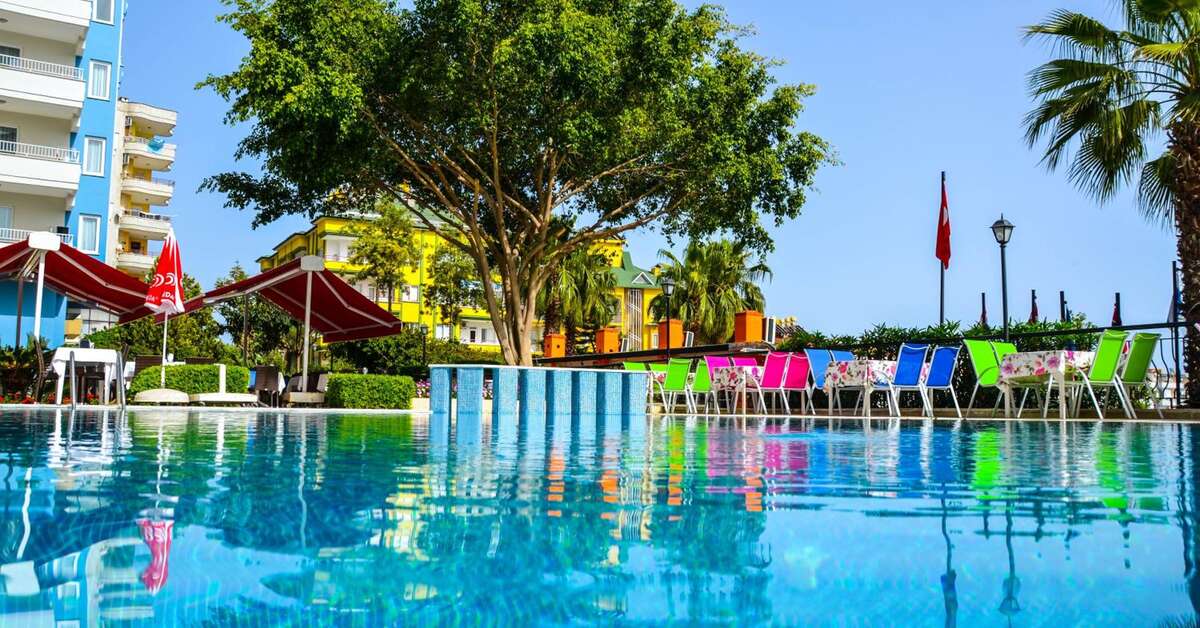 Een foto van het zwembad bij Ark Suite Hotel