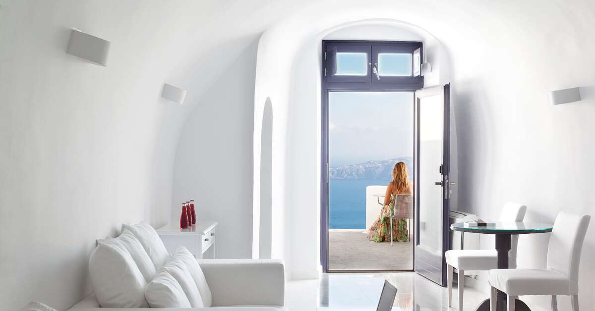 Ein Foto Katikies Chromata Santorini