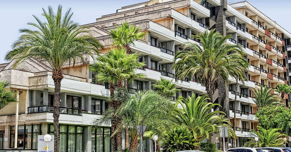 Een foto van de buitenkant van Spring Hotel Bitacora