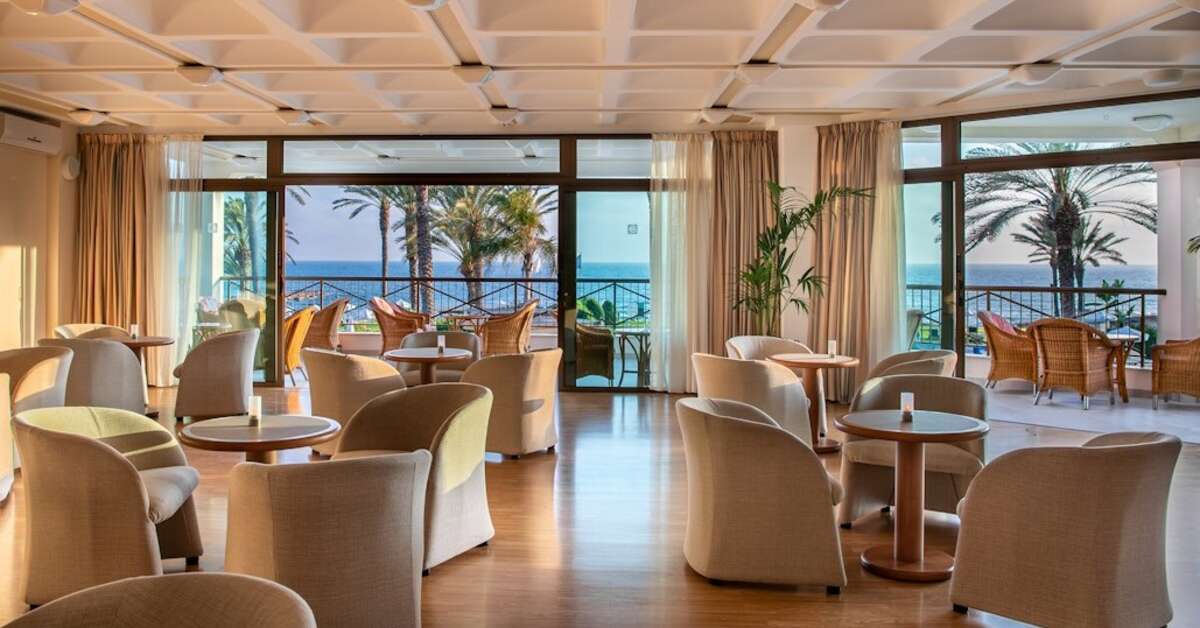 Een foto van Constantinou Bros Athena Beach Hotel