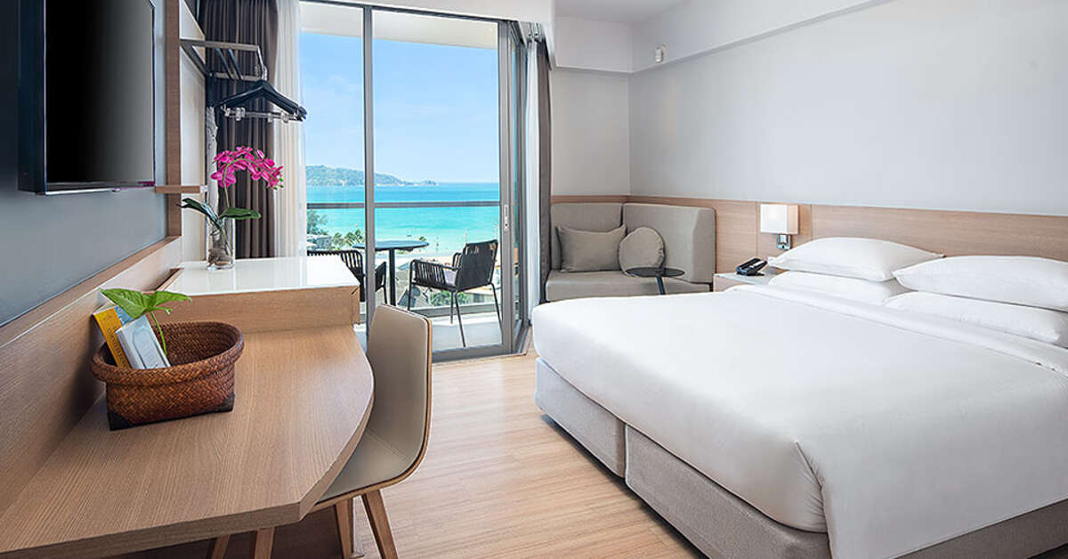 Een foto van The Andaman Beach Hotel Phuket