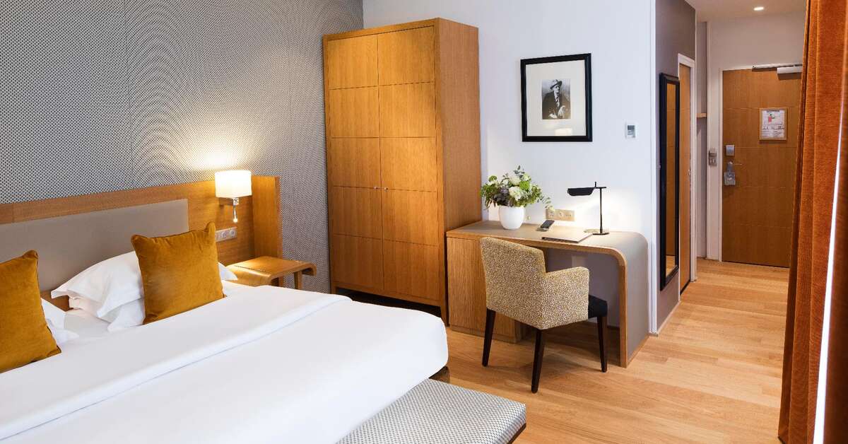 Een foto van Le Six Hotel