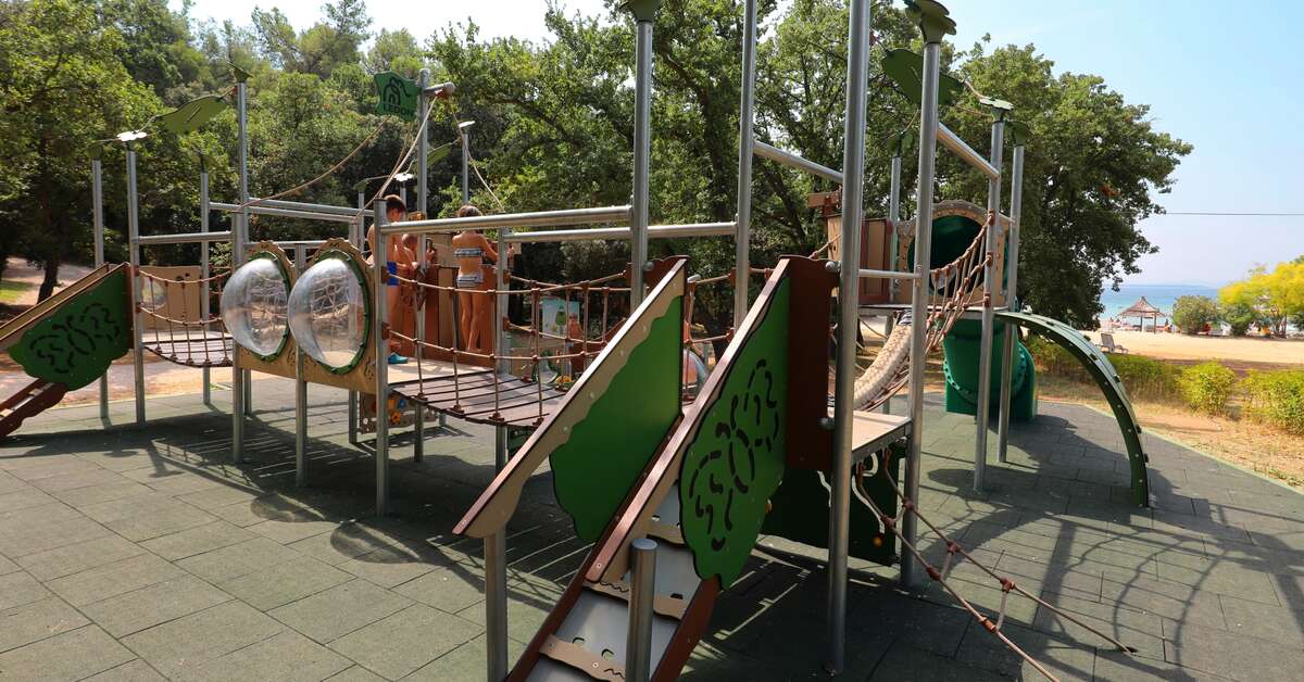 Een foto van de faciliteiten bij Pine Beach Ecoresort Pakostane