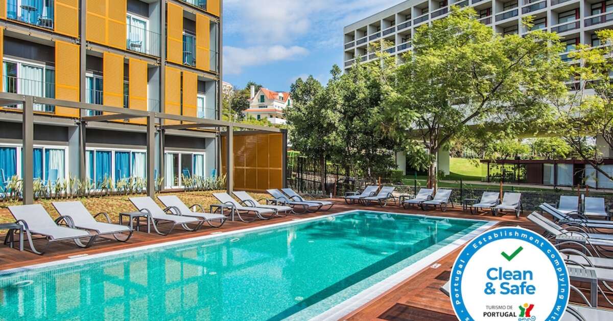 Ein Foto vom Pool im Pestana Casino Studios