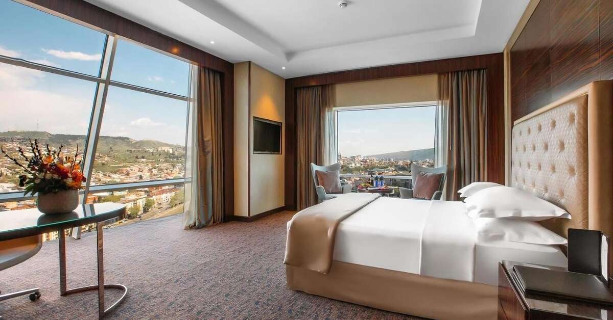 Een foto van The Biltmore Hotel Tbilisi