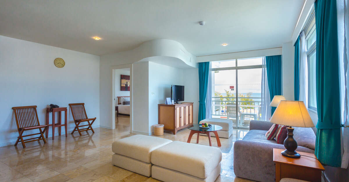 Een foto van Waterfront Suites Phuket by Centara