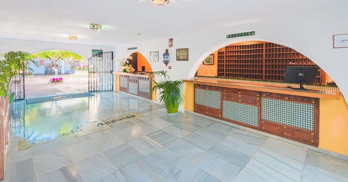 Een foto van het interieur van Globales Pueblo Andaluz
