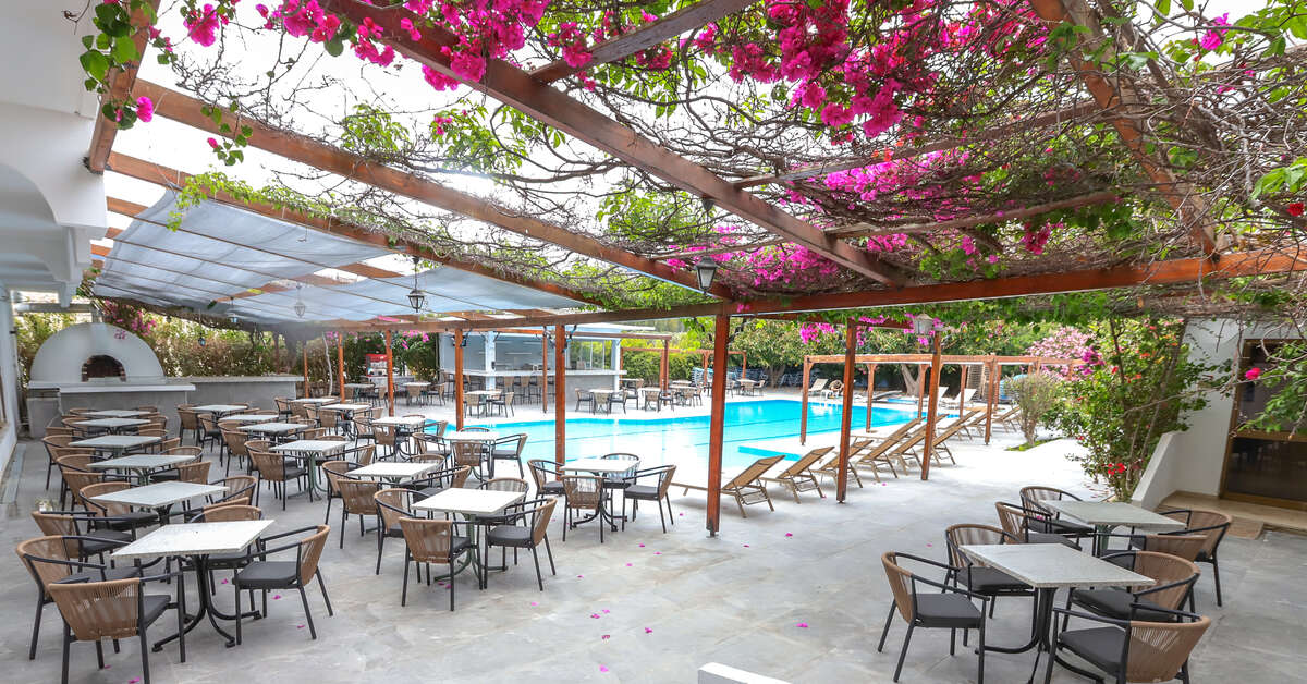 Een foto van het terras bij Belvita Hotel