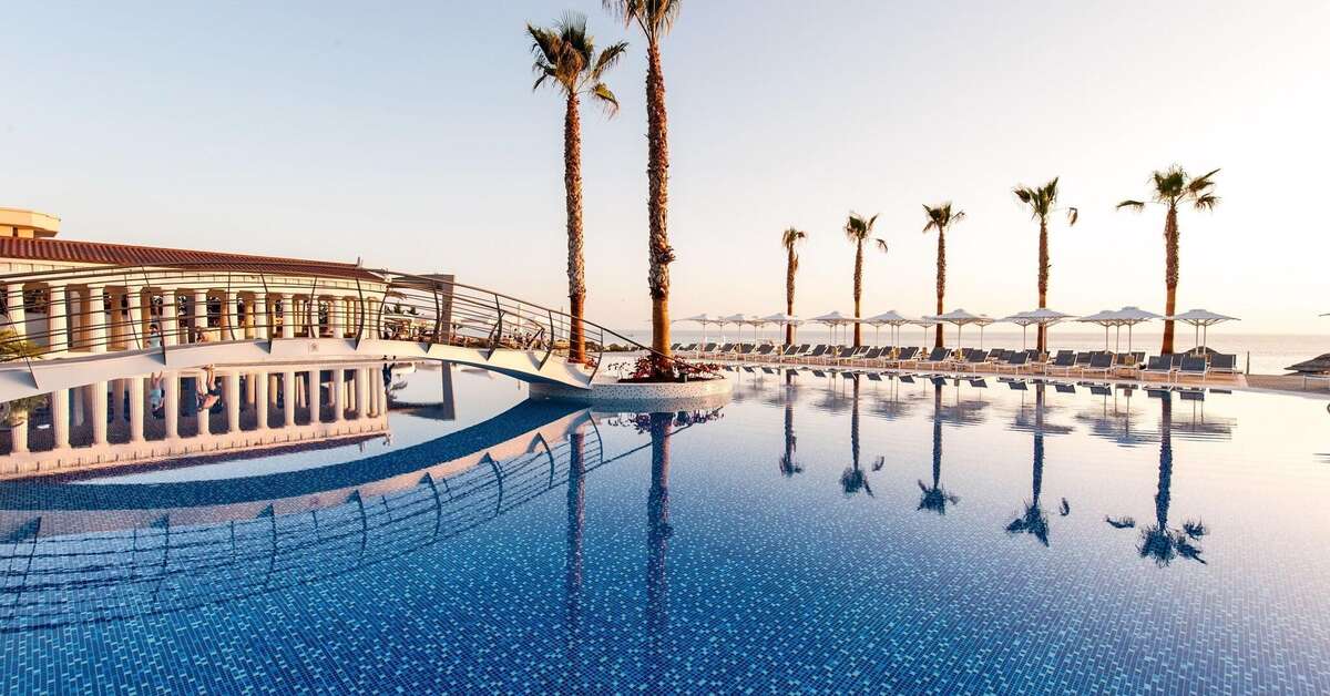 Een foto van het zwembad bij Hotel Potidea Palace