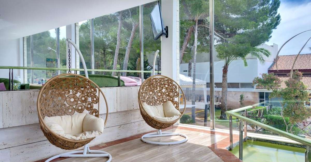 Een foto van het interieur van Green Garden