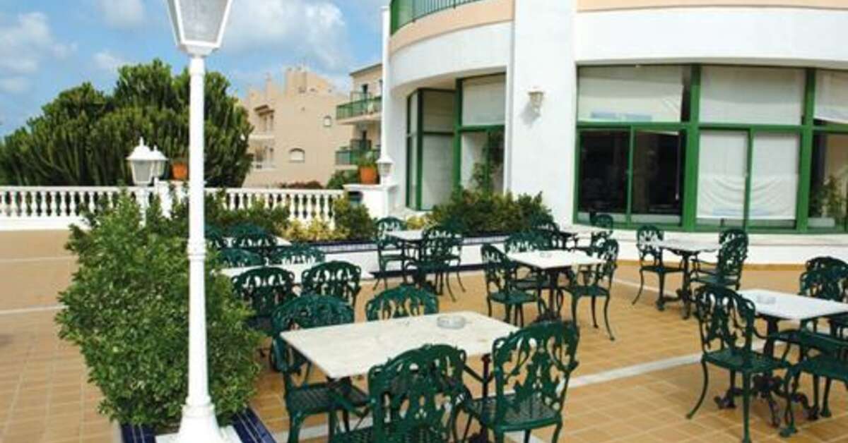 Een foto van het terras bij Alegria Pino Alto