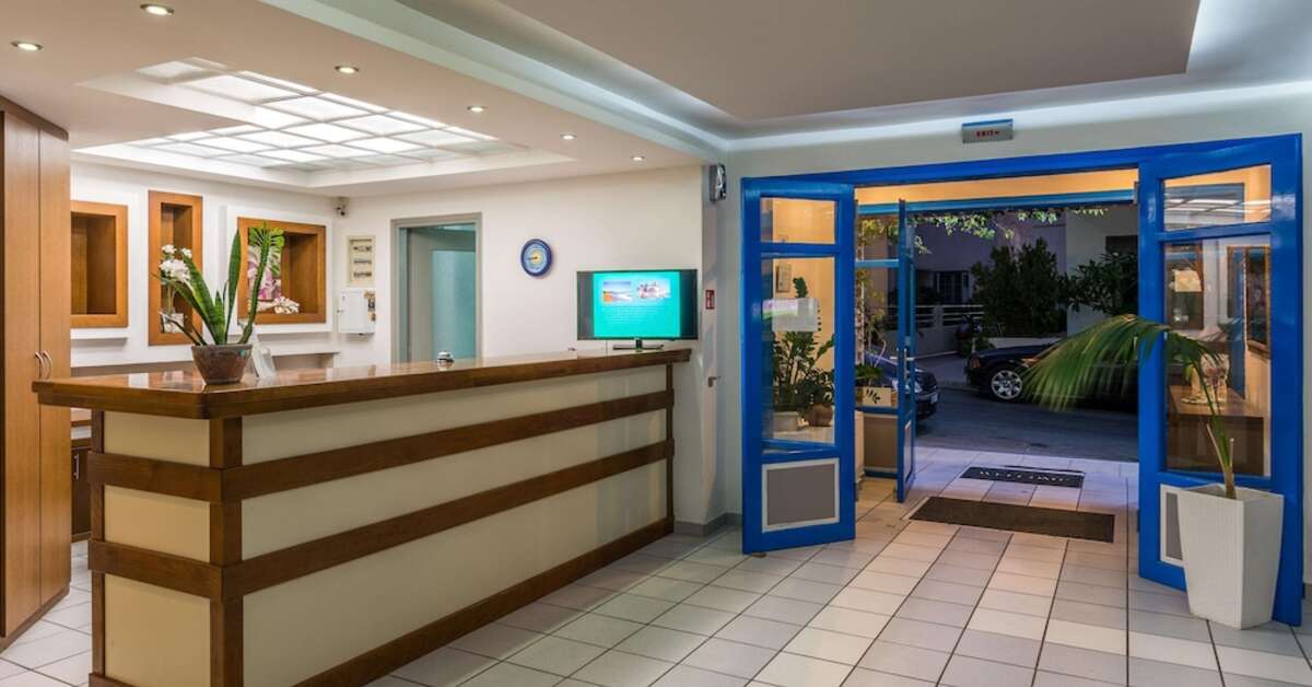 Een foto van het interieur van Hersonissos Central