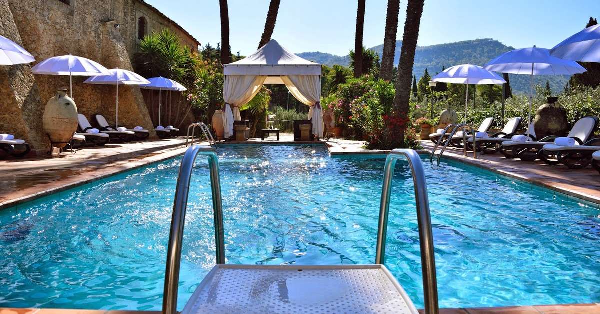 Ein Foto vom Pool im Agriturismo Vecchia Masseria