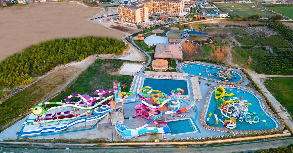 Een foto van de buitenkant van Dream Fun World