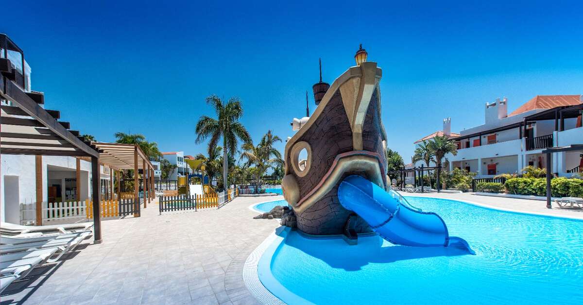 Een foto van het zwembad bij Fuerteventura Princess
