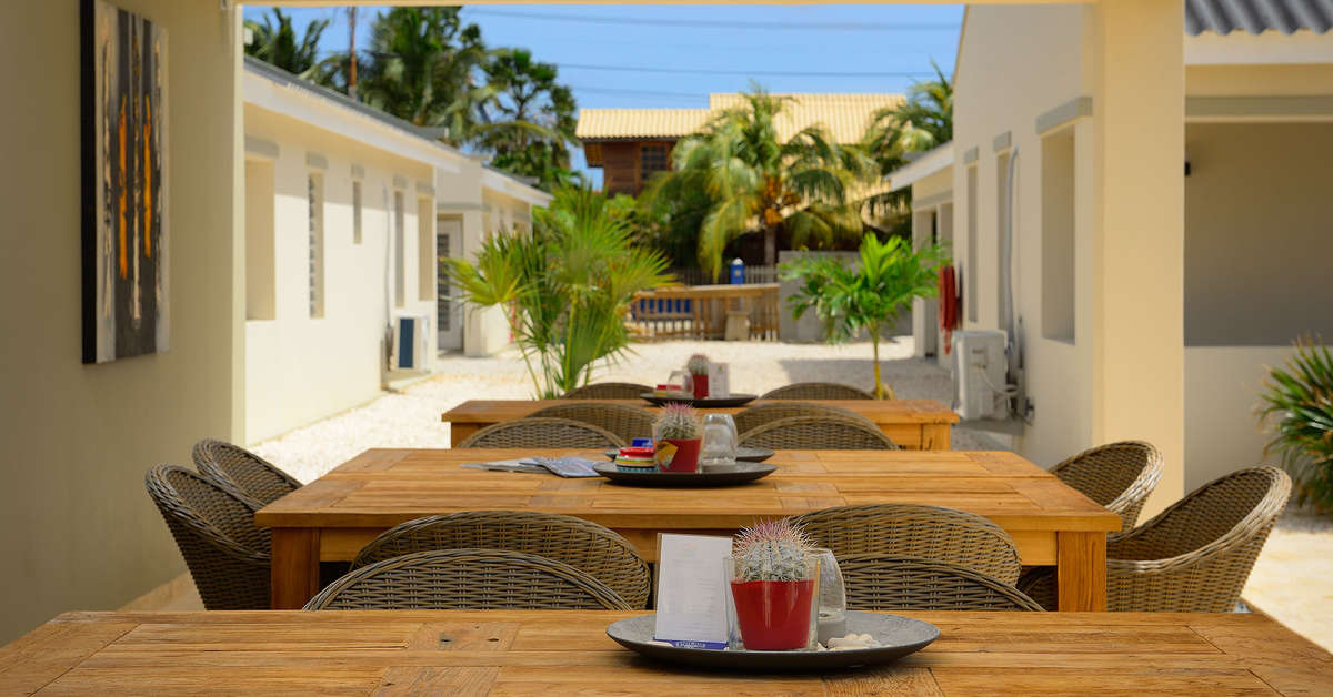 Een foto van het terras bij All Seasons Appartementen