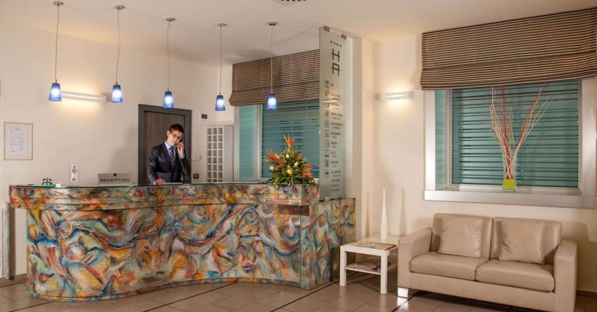 Een foto van het interieur van Hotel Artis Roma