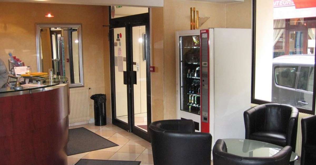 Een foto van het interieur van Hotel Little