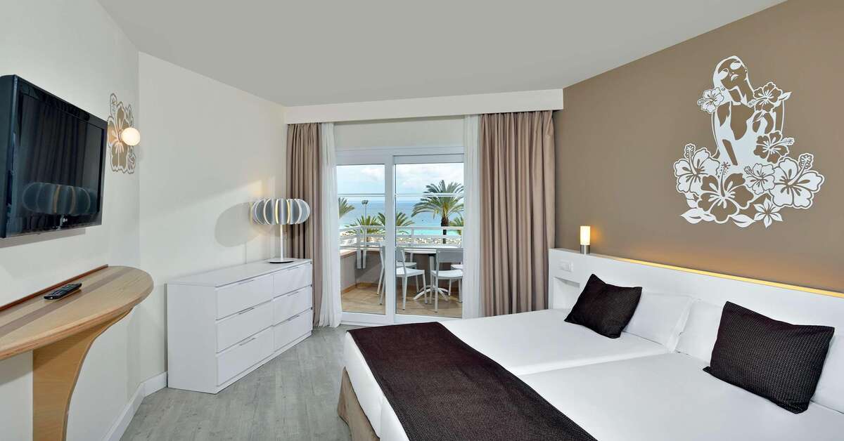 Ein Foto Innside by Melia Wave Calvia