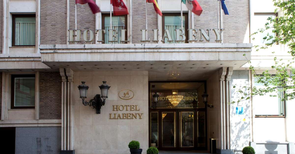 Een foto van de buitenkant van Liabeny Hotel