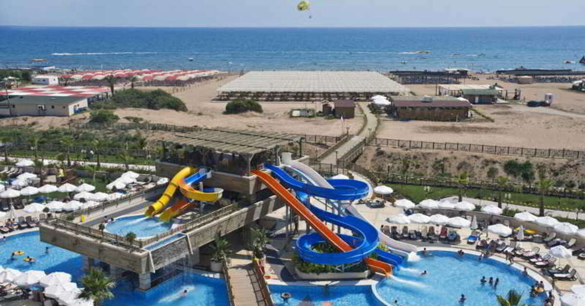 Een foto van het zwembad bij Hotel Diamond Excellence Resort & Spa