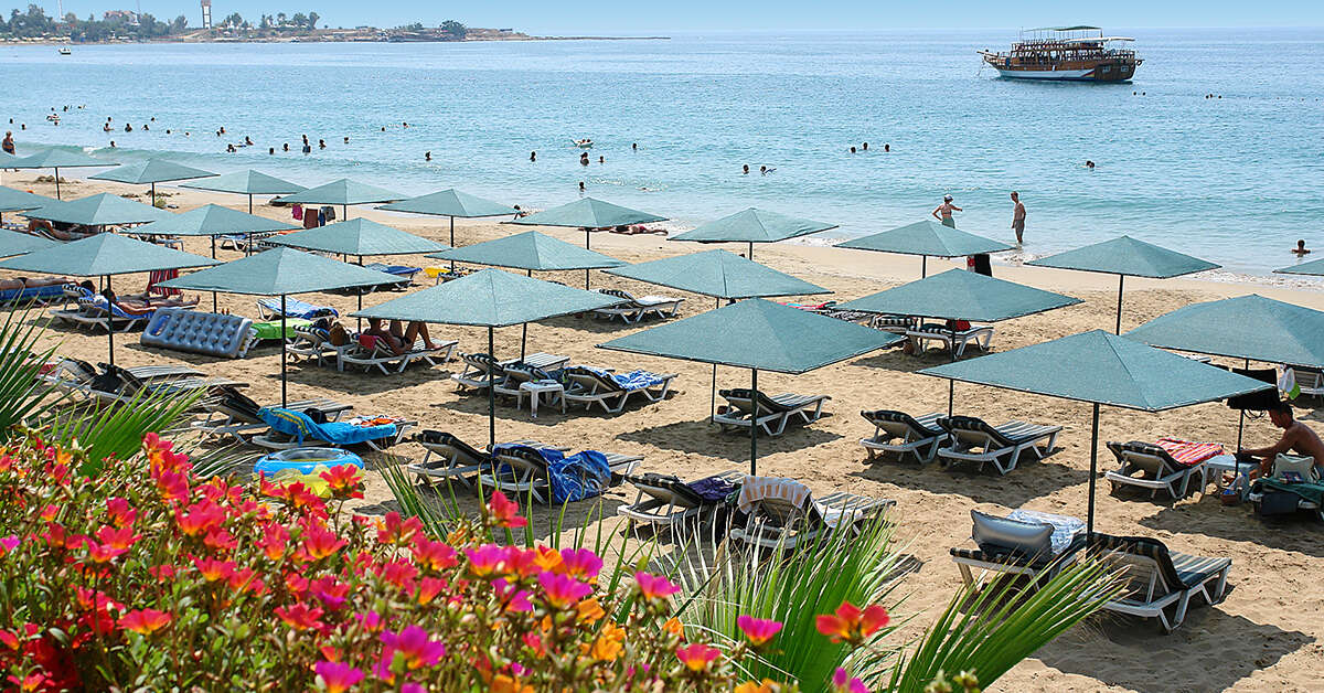 Ein Foto vom Strand beim Antik Garden Hotel
