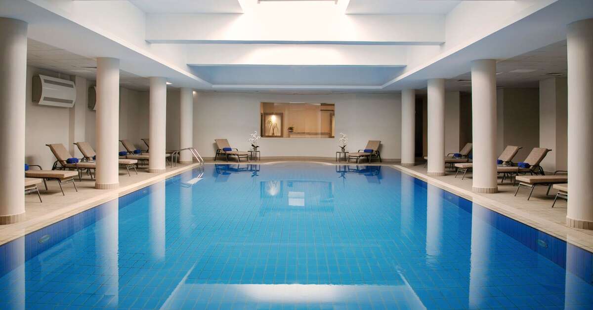 Ein Foto vom Pool im Louis Paphos Breeze