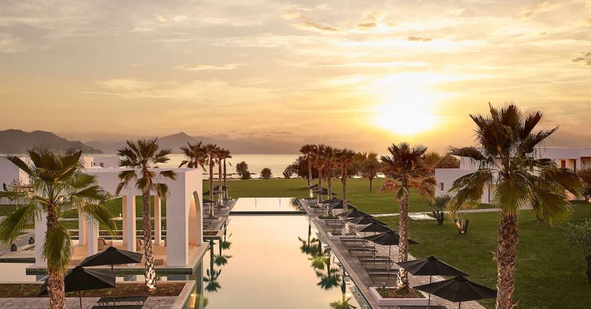 Een foto van het zwembad bij Grecotel Casa Marron