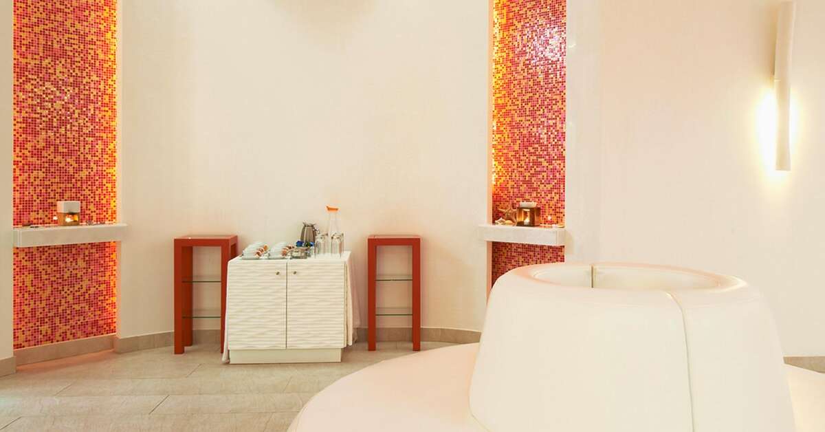 Een foto van het interieur van Real Marina Hotel & Spa