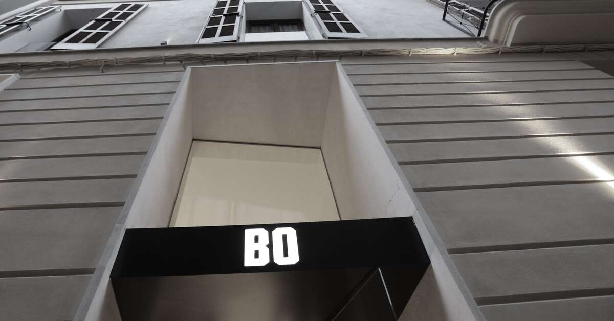 Een foto van de buitenkant van Bo Hotel