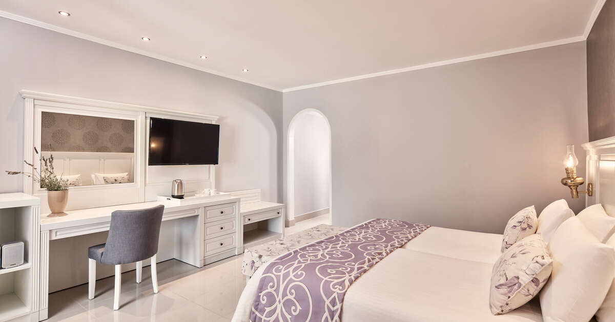 Ein Foto Esperos Village Blue & Spa