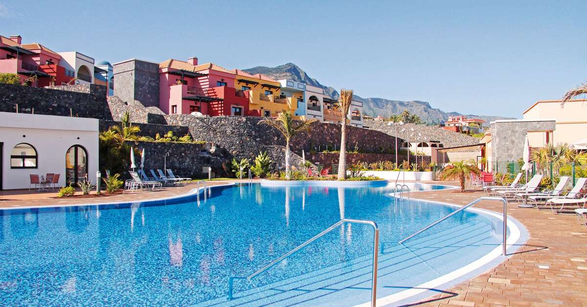 Een foto van het zwembad bij Hotel Luz Del Mar
