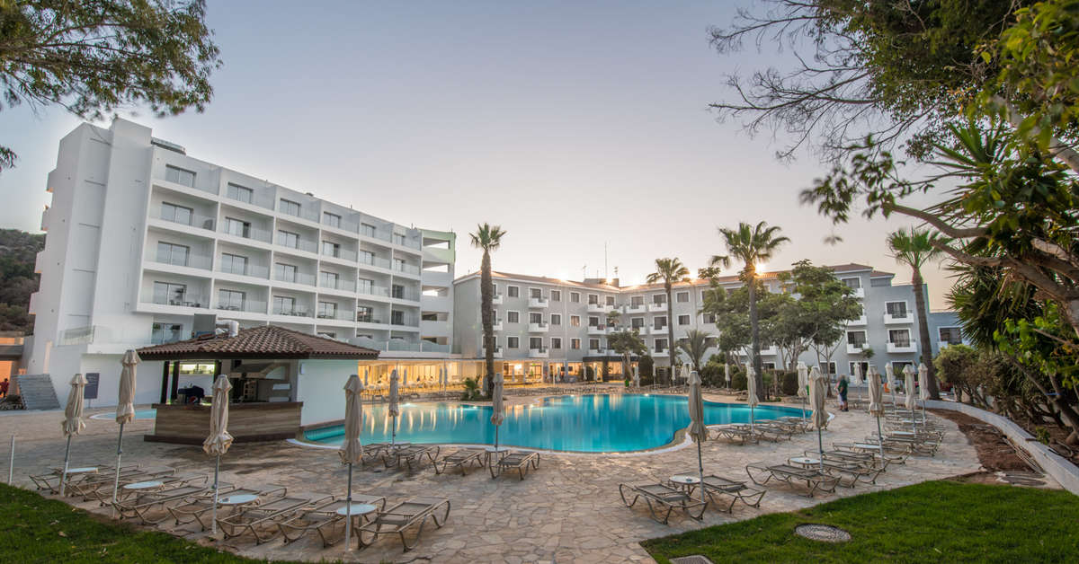 Een foto van het zwembad bij Narcissos Waterpark Resort