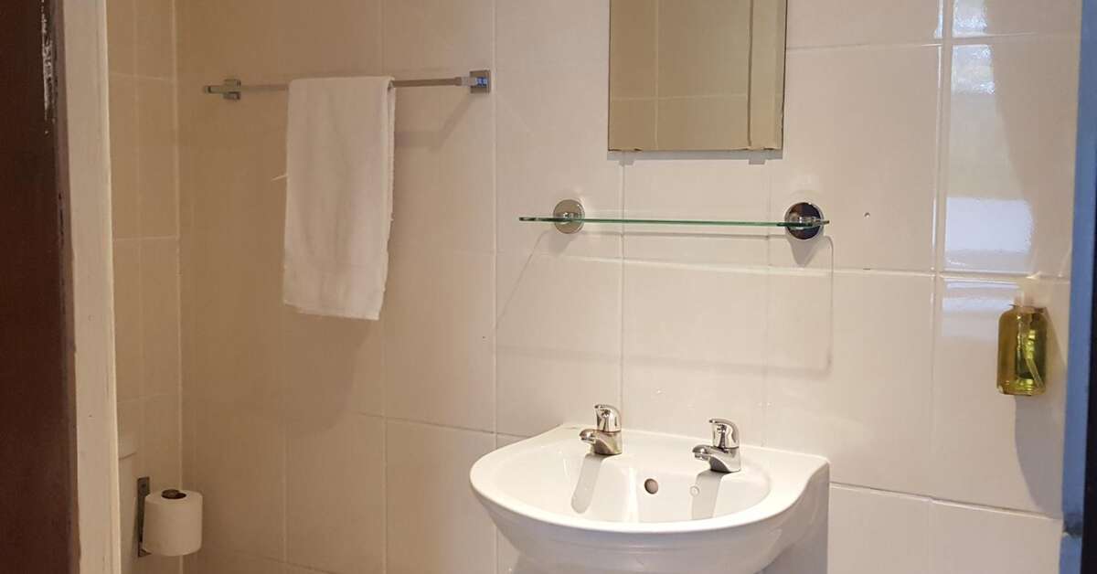 Een foto van Edinburgh House