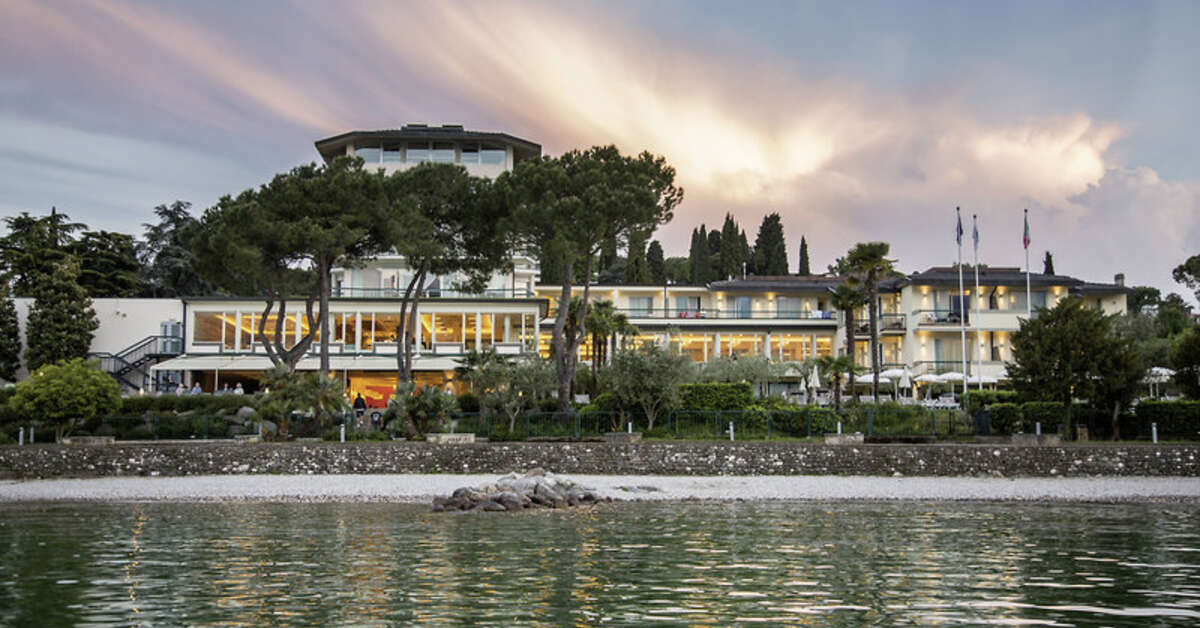 Een foto van de buitenkant van Park Hotel Casimiro Village