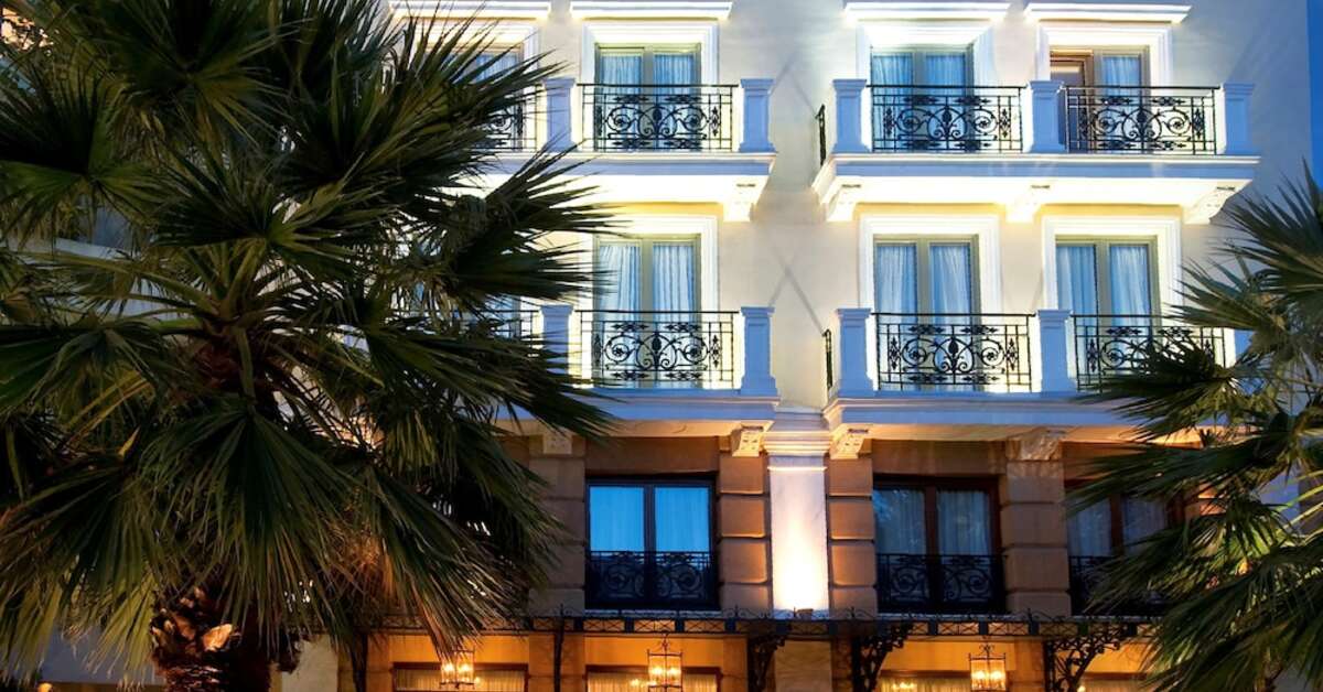 Een foto van de buitenkant van Electra Palace Athens