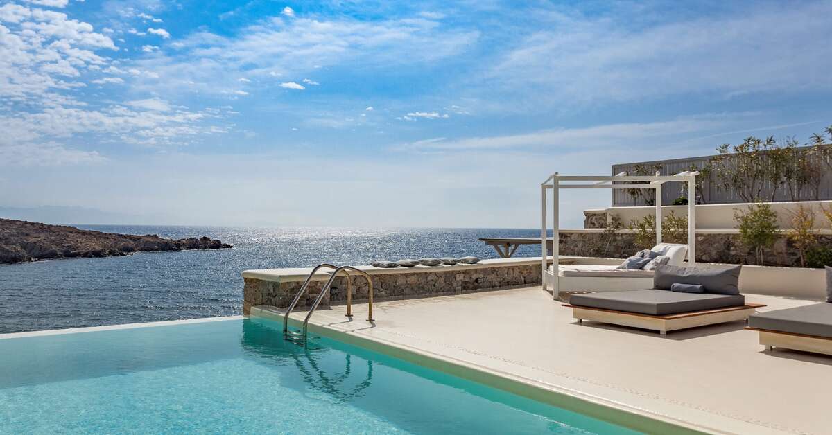 Een foto van het zwembad bij Casa Del Mar Mykonos Seaside Resort