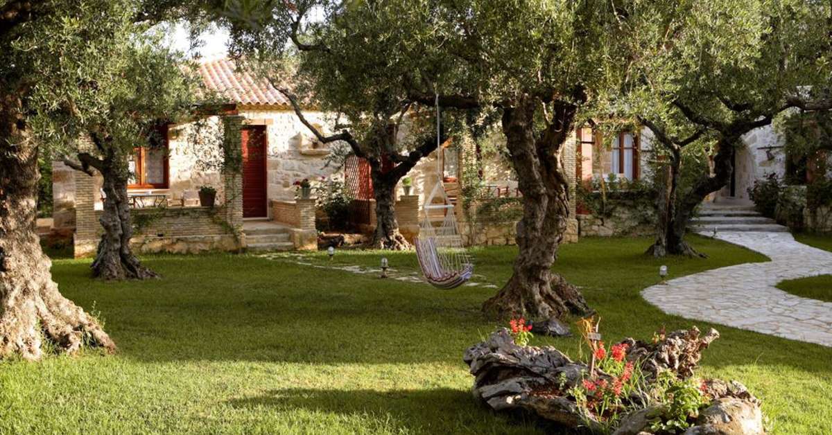 Een foto van de buitenkant van Paliokaliva Village