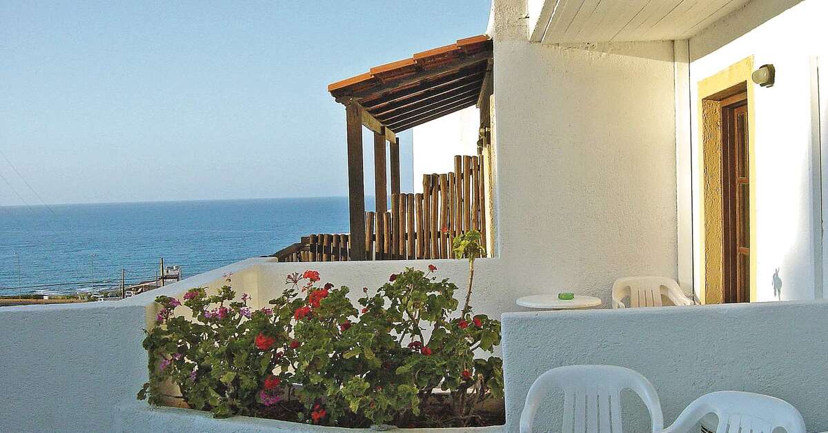 Ein Foto Semiramis Village Hotel