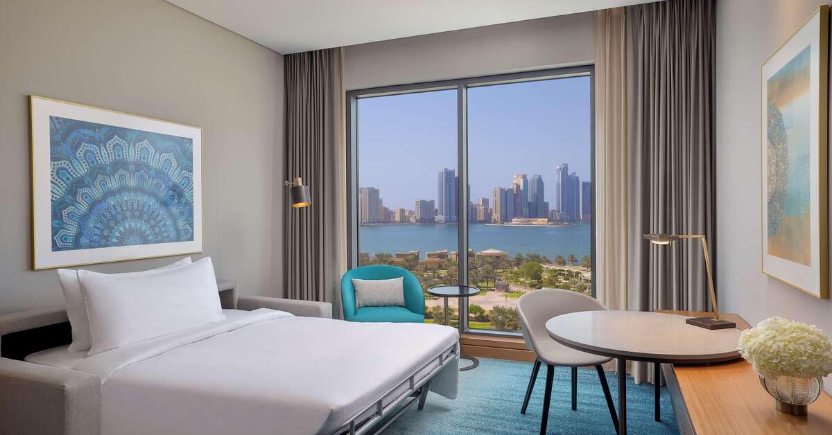 Een foto van DoubleTree by Hilton Sharjah Waterfront Hotel & Residences