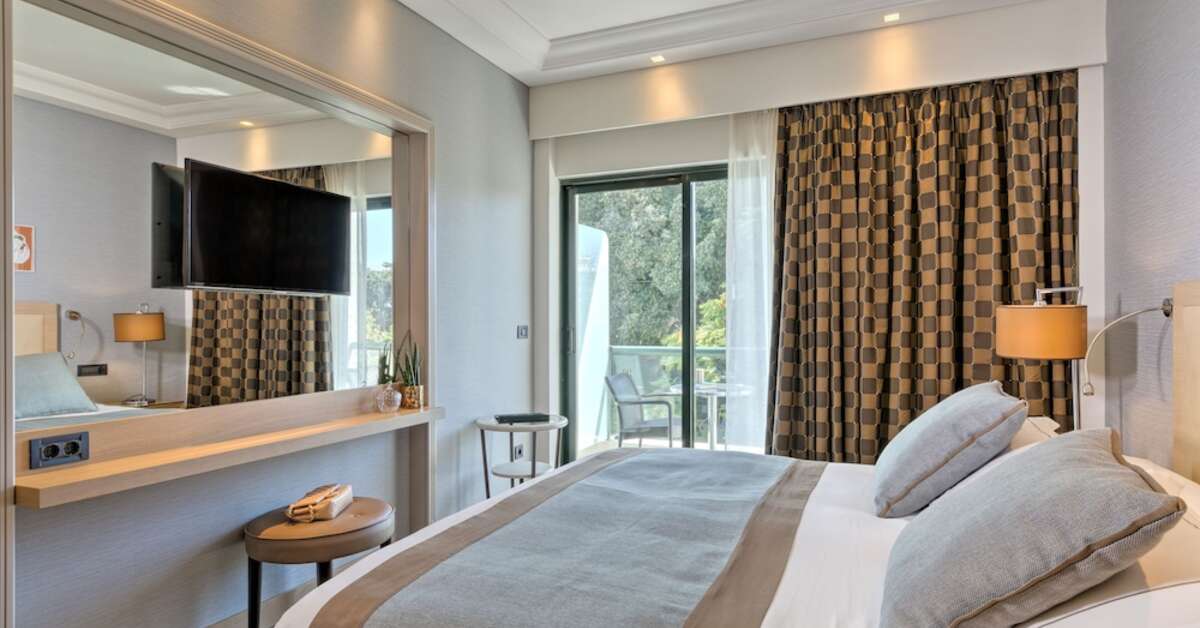 Ein Foto Rodos Park Suites & Spa Hotel