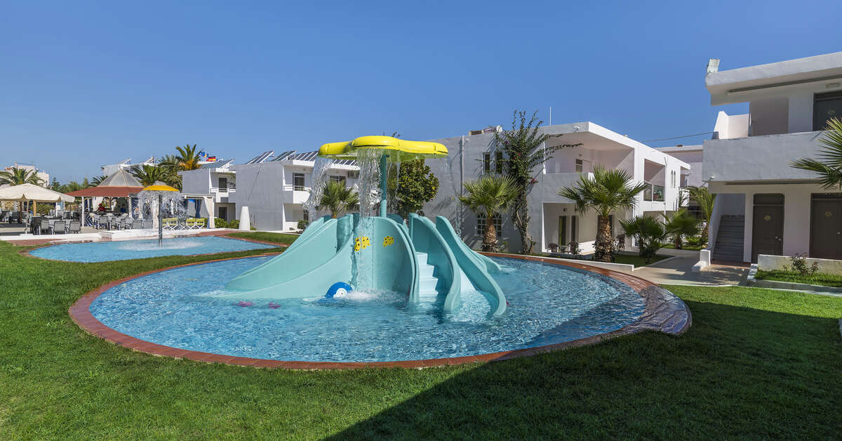 Een foto van het zwembad bij Zeus Hotels Ydoria Resort
