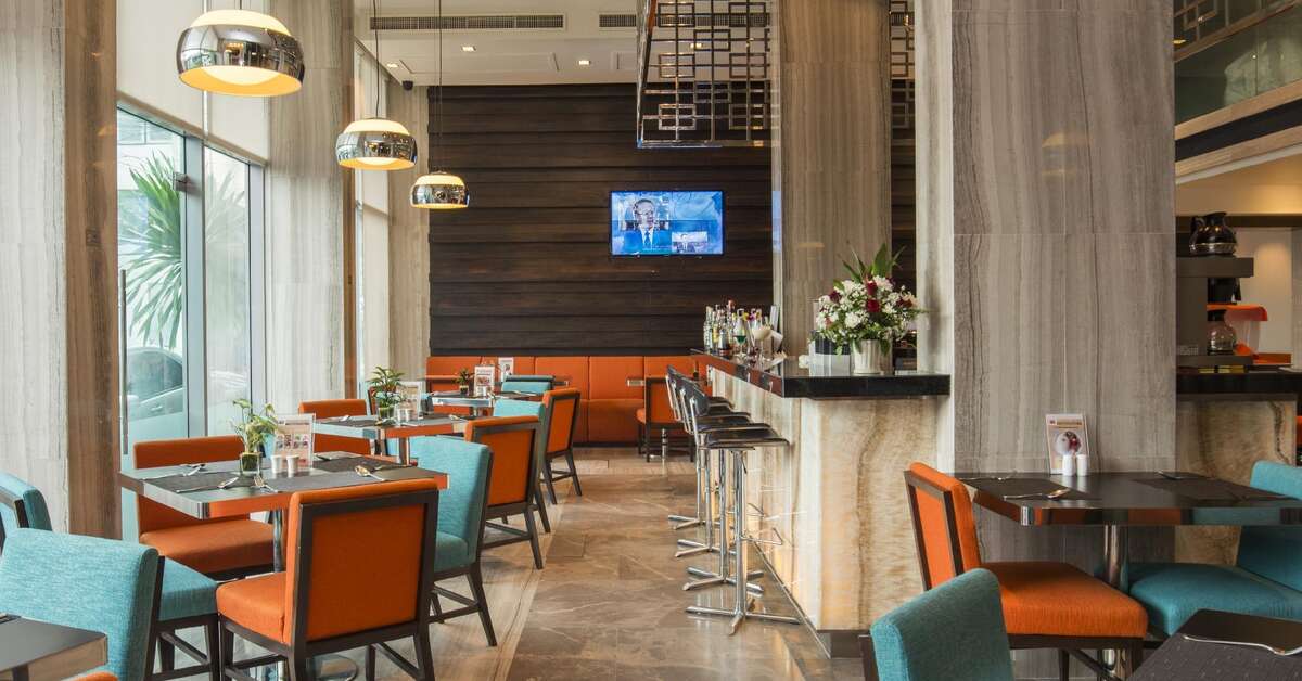 Een foto van FX Hotel Metrolink Makkasan