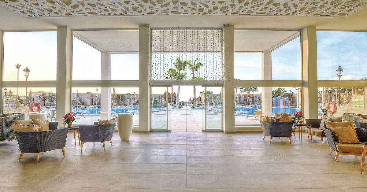Een foto van het interieur van SBH Hotel Monica Beach Resort