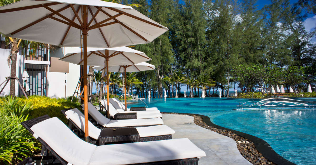Een foto van het zwembad bij Holiday Inn Resort Phuket Mai Khao Beach