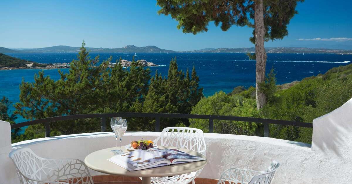 Een foto van het terras bij Hotel La Bisaccia