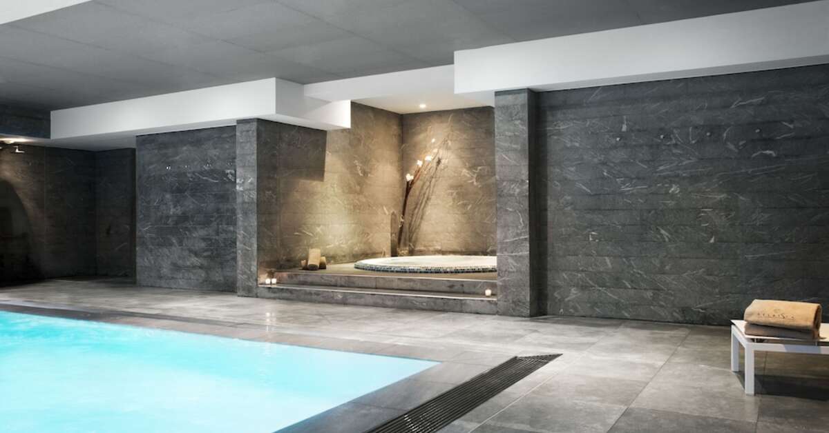 Een foto van het zwembad bij Relais Spa Val d'Europe