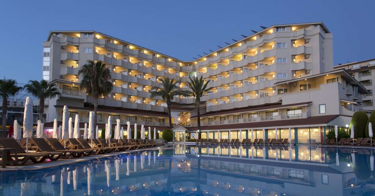Ein Foto vom Pool im Febeach Hotel Side