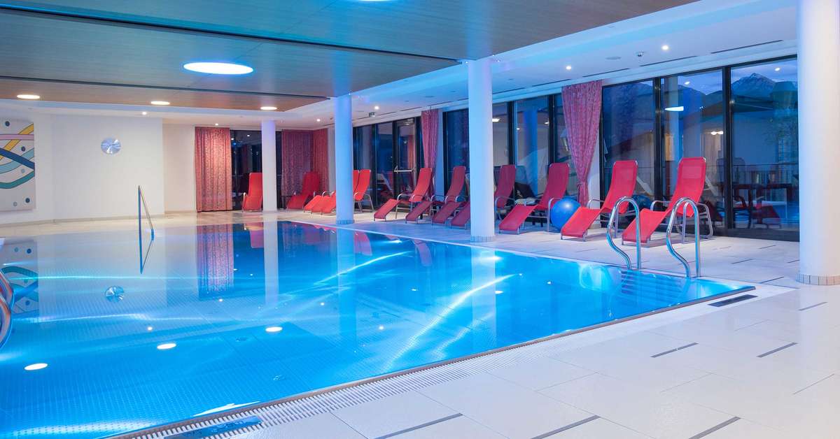 Een foto van het zwembad bij Hotel Amadeus Micheluzzi